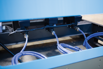 Condensate Drain Controls - RDA dryers are equipped with an zero air loss drain valve which is controlled by the programmable controller.